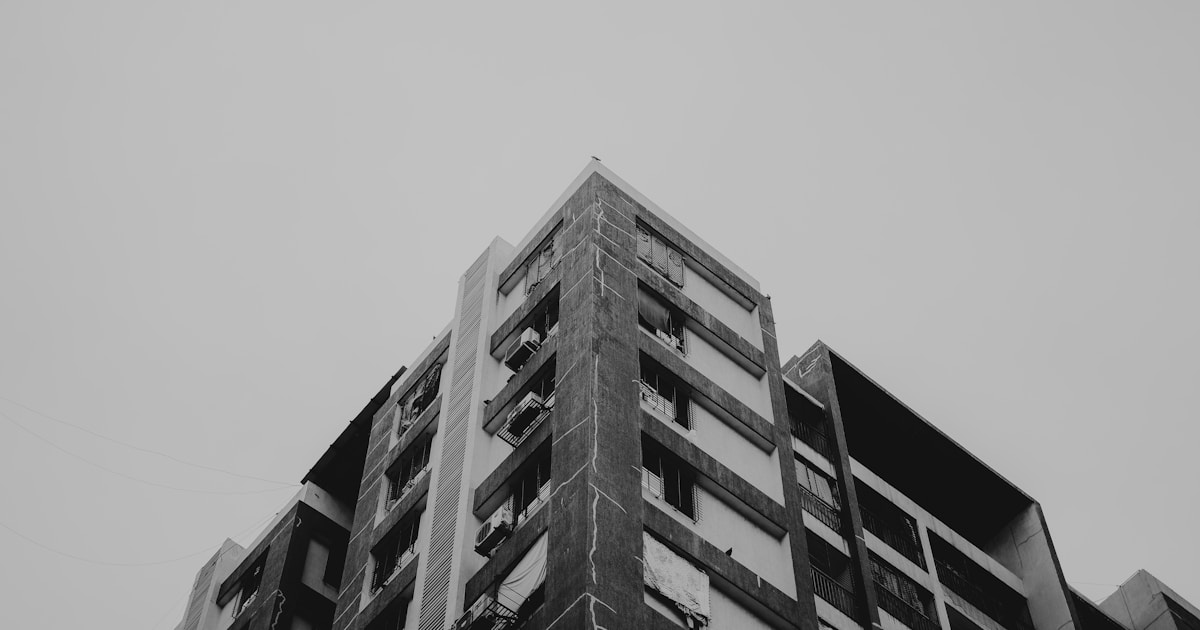 Minimal Architecture