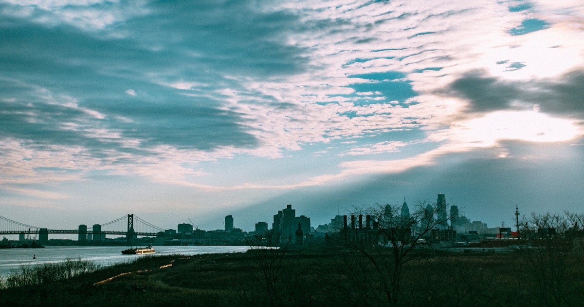 Crafting the Perfect Sweet 16 Birthday Wishes: Messages for a Milestone Celebration